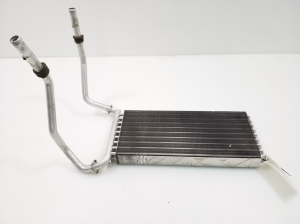  Interior shoulder radiator 