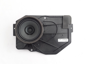  Rear side door speaker 