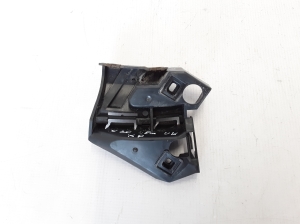  Front bumper bracket 