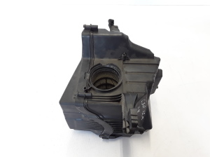  Air filter housing 