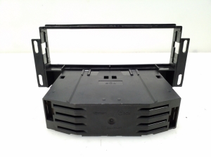Kia Sorento (2002–2009) CD/DVD-Wechsler - 2