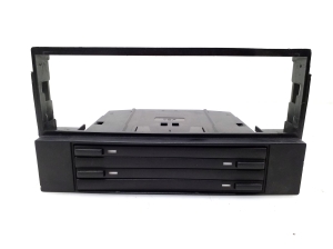 Kia Sorento (2002–2009) CD/DVD-Wechsler
