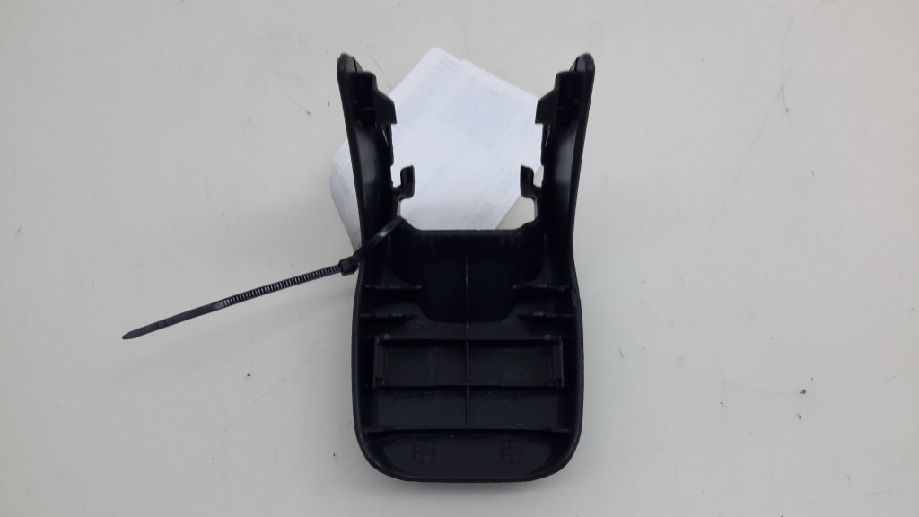 TOYOTA RAV4 3 generation (XA30) (2005-2012) Other Interior Parts 7995642010 20974075