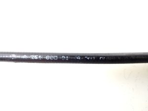 Mercedes Benz R-Class 251 (2006–2017) Kapoti avamise tross A2518800159 - 2