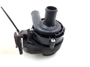 Mercedes Benz E-Class W211 (2002–2009) Auxiliary water pump A2118350028 - 2