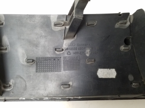AUDI A6 C5 (1997–2005) Unteres Stoßstangengitter vorne 4B0807681J - 3