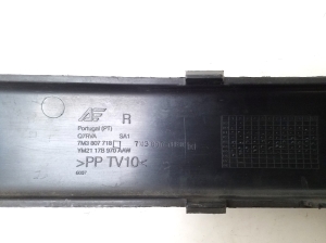 Volkswagen Sharan (1995–2010) Zierleiste für die Frontstoßstange 7M3807718 - 2