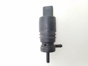 AUDI A4 B6 (2000–2005) Esiklaasi pesuri pump - 2