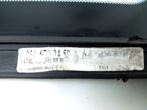 Mercedes Benz R-Class 251 (2006–2017) Seitenscheibe hinten (Karosserie) A2516702450 - 2