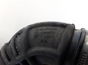 Opel Vivaro A (2001–2014) Luftansaugschlauch 8200607746 - 2