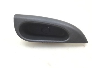 NISSAN Note E11 (2005–2014) Rear side door pull handle 829509U00B - 2