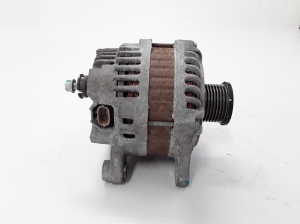 RENAULT Koleos (2007–2016) Alternator 23100JG71A - 3