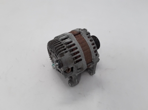 RENAULT Koleos (2007–2016) Alternator 23100JG71A - 4