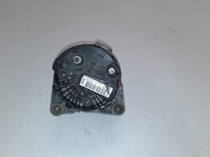 Dacia Sandero (2008–2012) Lichtmaschine 8200537415 - 2
