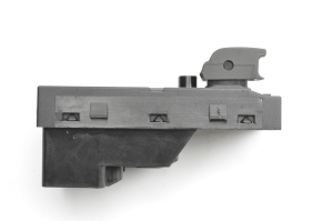 Opel Astra J (2009–2017) Tagumise külgukse aknalüliti 13301886 - 4