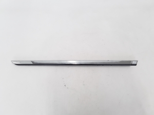 VOLVO S90 (2016–2026) Tagumise küljeukse liist 31488779 - 2