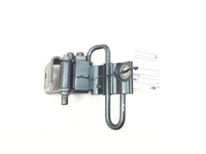 Rear side door lower hinge - 7L0833411