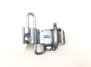 Rear side door lower hinge - 7L0833411