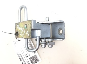 Volkswagen Touareg I (2002–2010) Rear side door lower hinge 7L0833412 - 2