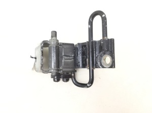 Volkswagen Touareg I (2002–2010) Rear side door lower hinge 7L0833412 - 2