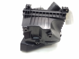 TOYOTA RAV 4 A4 (2012–2018) Luftfiltergehäuse 17700YV020 - 2