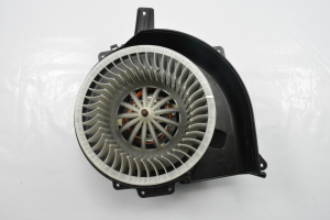 Heizungsgebläsemotor - 6R2819015