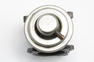 Skoda Fabia MK 2 (2007–2014) Vanne EGR 045131501K - 4