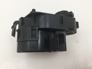 BMW X5 E53 (1999–2006) Salongi soojenduse klapi mootor 69026989 - 3