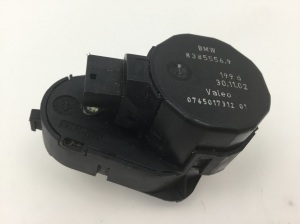 BMW X5 E53 (1999–2006) Stellmotor Heizungsklappe 83855569 - 3