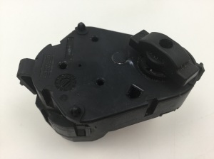 BMW X5 E53 (1999–2006) Stellmotor Heizungsklappe 83855569 - 4