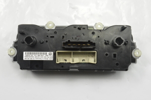 Volkswagen Golf V (2003–2009) Heater control panel 1K0820047DP - 3