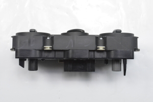Volkswagen Golf V (2003–2009) Heater control panel 1K0820047DP - 4