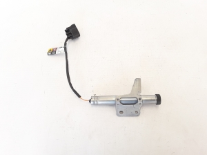 VOLVO S90 (2016–2026) Hood impact sensor 31688051 - 2