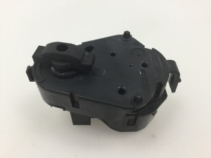 BMW X5 E53 (1999–2006) Stellmotor Heizungsklappe 69026999 - 3