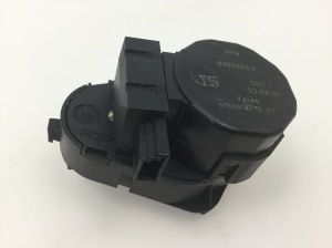 BMW X5 E53 (1999–2006) Stellmotor Heizungsklappe 69026999 - 4