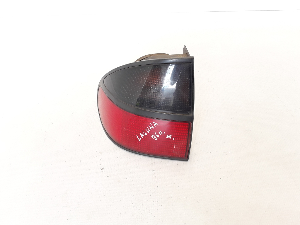 RENAULT Laguna I (1993–2001) Eckleuchte hinten 7700820052 RENAULT Laguna I (1993–2001) Eckleuchte hinten 7700820052