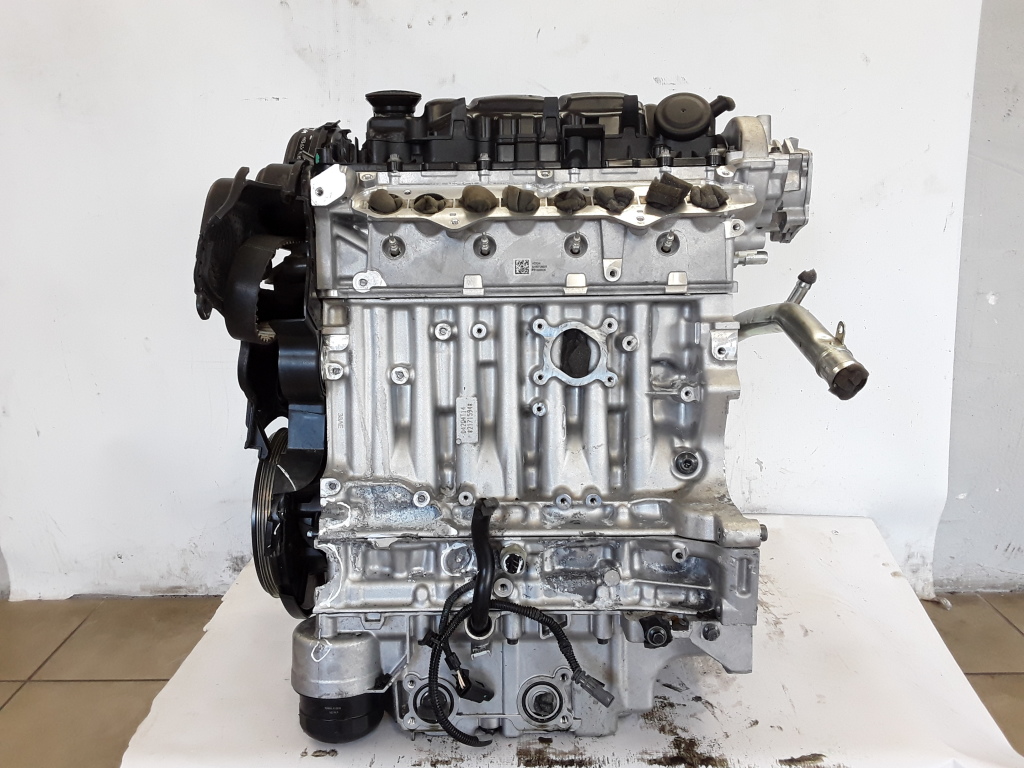 VOLVO S90 2 generation (2016-2023) Bare Engine 25272320