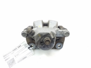 TOYOTA RAV 4 A4 (2012–2018) Tagumine pidurisadul 4783042080 - 2