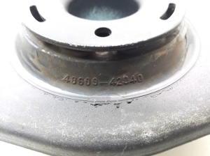TOYOTA RAV 4 A4 (2012–2018) Front strut mount with bearing 4860942040 - 2