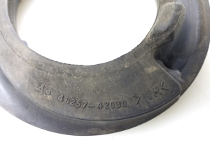 TOYOTA RAV 4 A4 (2012–2018) Rear spring support 4825742030 - 2