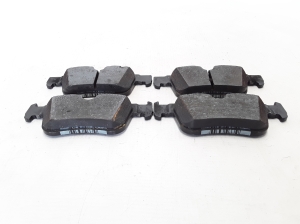  Rear brake pads 