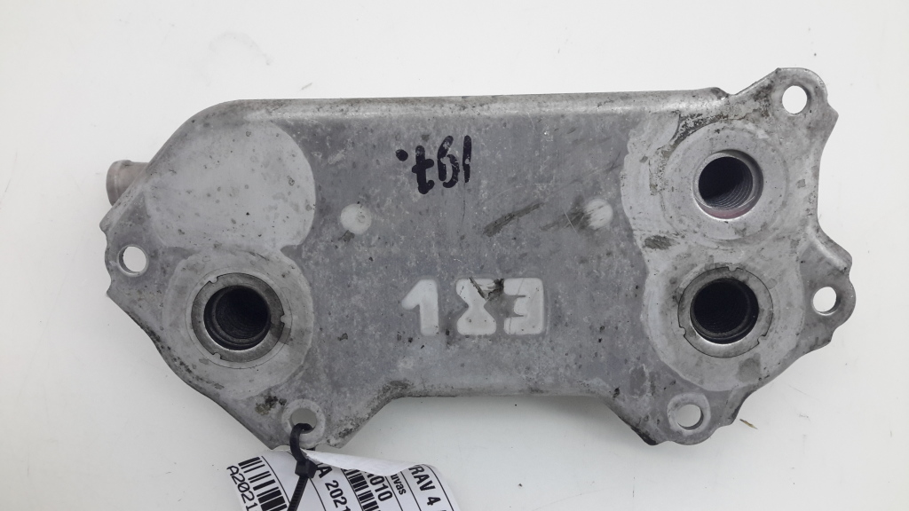 TOYOTA RAV4 3 generation (XA30) (2005-2012) Olajhűtő 157100R010 20974023