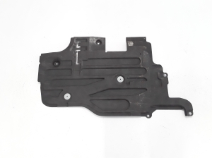 VOLVO S90 (2016–2026) Tagumine põhjakaitse 31497464 - 4