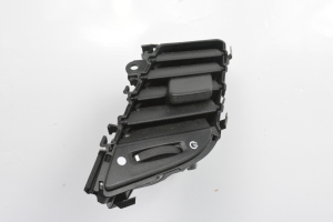 Dashboard air vent grilles - 8A61A018B08