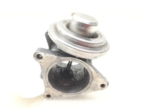  EGR valve 