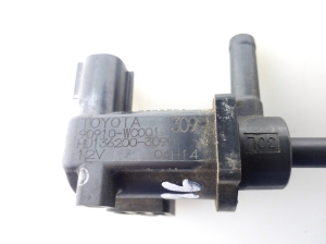 TOYOTA Aygo B 10 (2005–2014) Magnetventil 90910WC001 - 2