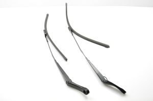 Opel Astra K (2015–2021) Windshield wiper arm 13418992 - 3