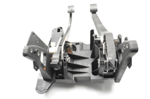 Opel Astra K (2015–2021) Pedals - 5