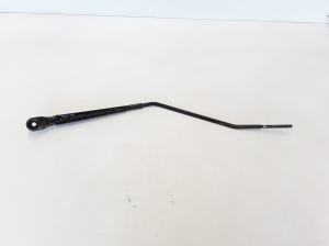  Windshield wiper blade 