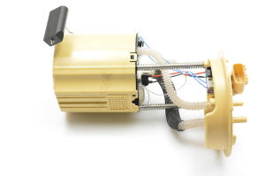 Opel Astra K (2015–2021) Kütusepump paagis 13599389002 - 4